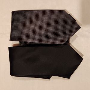 Neck ties a bundle of 4